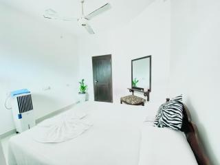 Hikka Heaven Guest House - 8