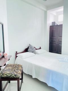 Hikka Heaven Guest House - 7