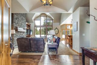 56540 Sunstone Loop home - 3