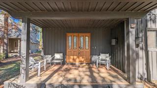 Goldfinch 3 home - 2