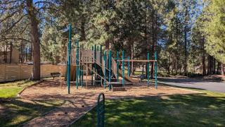 Mt Bachelor Village 332 B condo - 7