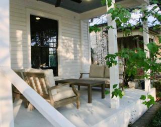 Charming 5 Bedroom Home in Austin - 9