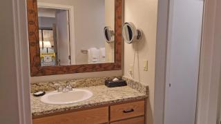 7th Mtn 611C condo - 1