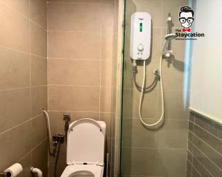 Staycation Homestay 82 Kozi Square near SGH - 3