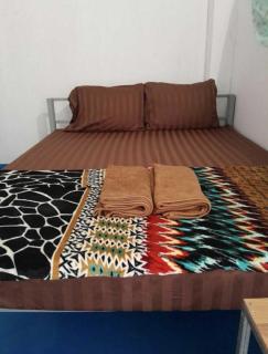 Golden Snake M'pai Bay - 2