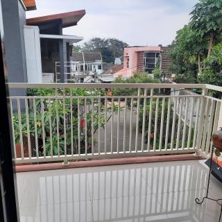 De Adisucipto Homestay Syariah - 6