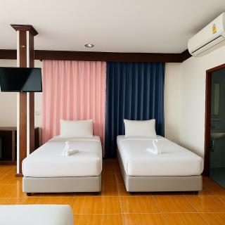 Centre Point Patong - 8
