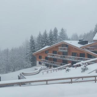 Appartement T2 de Standing Neuf 6-8 personnes avec Balcon et Jardinet au Pied des Pistes à Combloux - 8