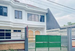 RedDoorz at LeDug Tretes - 7