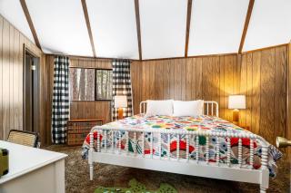 Carousel House home - 6