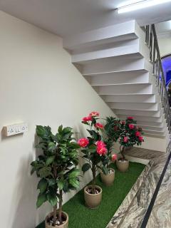 Raaha Luxury Home Stay - 6