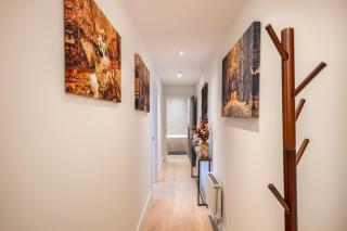 Luxe Apartment with Views, Gym, Game room & Cinema - 8