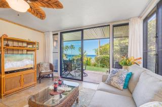 Polynesian Shores 111 · PS 111 Updated Condo w Ocean Views Pool - 9
