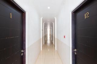 RedDoorz near T1 Juanda Airport - 4