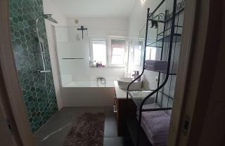 Cozy&Spacious apartment with garden - 1