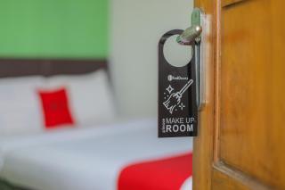 RedDoorz near Juanda International Airport 2 - 8