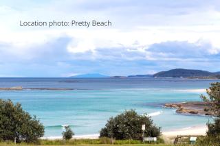 Retro Beach Cottage - classic surf getaway - Kioloa - 0