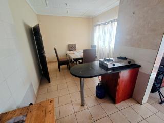 The Cosy Corner House - 2