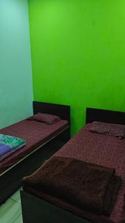 Hotel Shanti Inn - 1