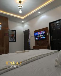 Dwellux Apartment - 1