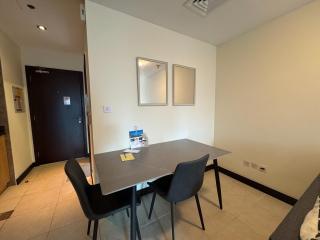 Click Stay - JLT - Entire Studio & Balcony Lakes view Apartment -HW - 7