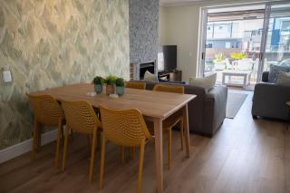 NEW LISTING - PARADISE ON THE WATER AT COMMODORE - 1