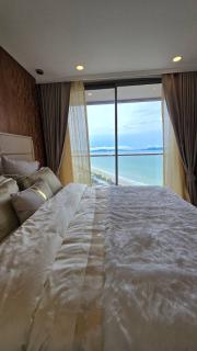 Copacabana Beach Jomtien from Avalon Real Estate - 2