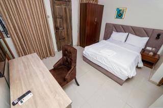 Blueline Apartments & Suites - 4