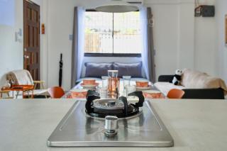 2 Bedroom Home in General Luna with WiFi, AC, Cleaning, Parking - 5