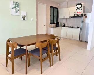 Staycation Homestay 81 P Residence near Emart - 1