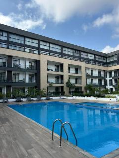 Peravi Suites At Embassy Gardens - 0