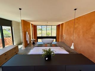 Prince Albert Tall House - 8