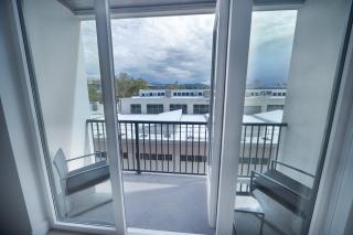 Deluxe 1BR 1BA Stunning Amenities-Pool, Htub, Gym - 2