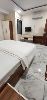 Pratap Royal Stay - 6