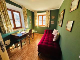 VILLA SEEBERG - by "Schloss Gessenberg" luxurious vacation home with lake and mountain views, suitable for families and friends - 6