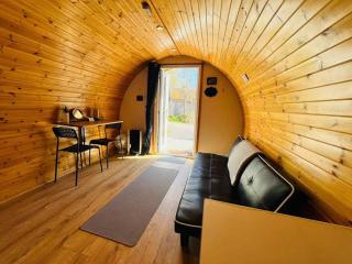 Woodside Round Pod - 7