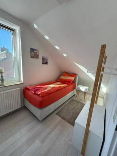 Wohnen beim Klabautermann mit Südbalkon - 9