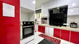 YB Guest House 4 Bilik 5 Katil - 9