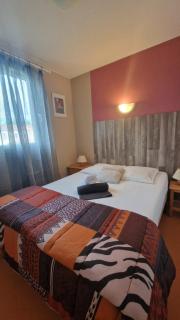 Magnifique Maison familiale au Mas des Vignes F4 très bien équipée 8pers terrasse, clim, grande piscine d'été et piscine chauffée l'hiver parking gratuit - 3