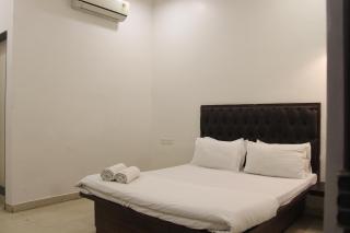 Hotel Golden Leaf - 3