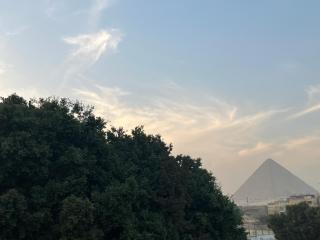 Mo pyramids guest house & free pickup - 4