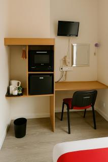 The Railway Sleeper Lodge - 5