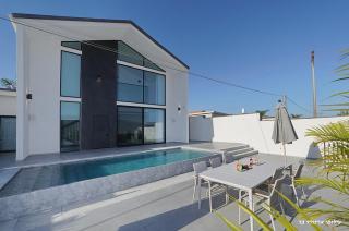 como -שתי וילות יוקרתיות עם בריכה פרטית מחוממת ומקורה - 2