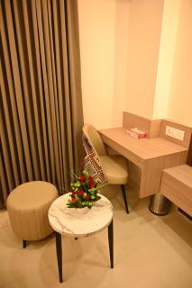 The Regal Crown By Ritya Hotels - 1