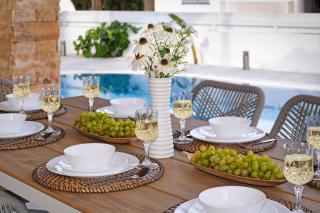 Villa Amy - 100m from Nisia Loumbardi Beach - 8