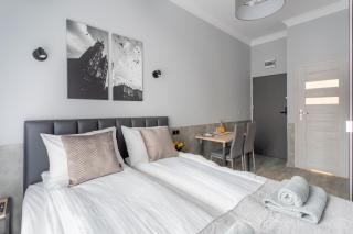 SERENITY New Apartments Kraków - 8