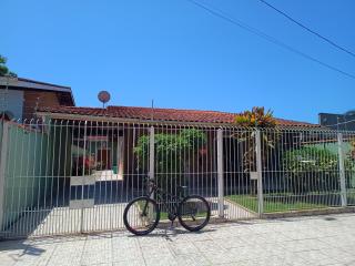 Casa arte praia a 3 quadras da orla do itagua e perto de tudo - 2