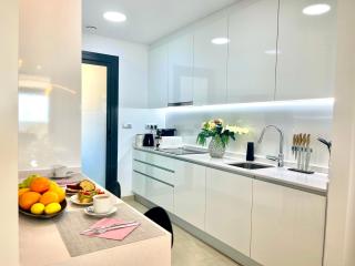 Sunset Cliffs Luxury Apartment Benidorm - 5