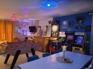 Années 80, enquête et jeux hors du temps - 9