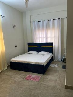 2 chambres salon climatisé à missèbo TTC électricité inclus - 5